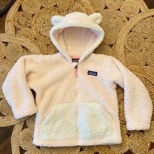 Like New Patagonia Baby Furry Friends Hoody 2T - FAST SHIPPING